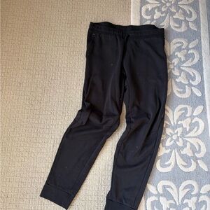 H&M Sports Men’s Black Jogger Pants